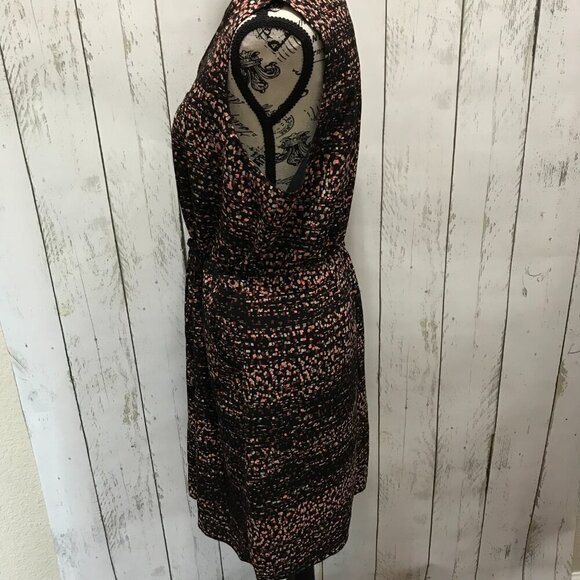 Apt 9 sleeveless mini length dress.  Size Large.  Black, brown, peach, gold - Picture 4 of 11